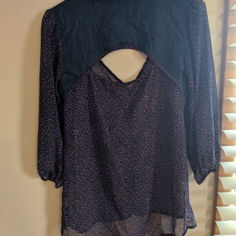 Button down blouse - Picture 4 of 4
